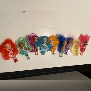 HAIRDORABLES Hairmazing Mini Dolls Lot of 9